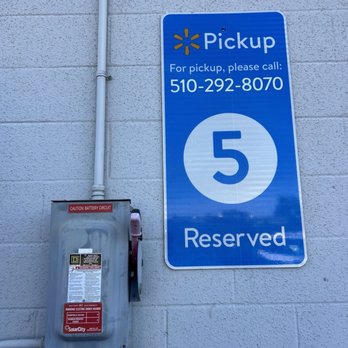Walmart - 11/13/24 Curbside pickup. My first time. - Department Stores Near Me - San Leandro, California Walmart - 11/13/24 Curbside pickup. My first time. - Department Stores Near Me - San Leandro, California