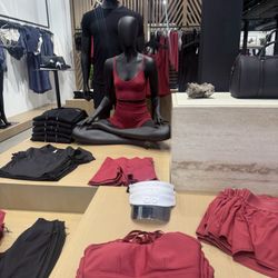 Alo - New color drop