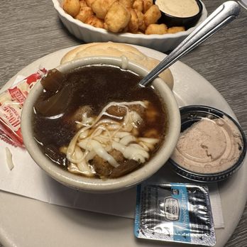 Kurtev's Backyard Grill and Bar - French Onion soup Cheese Curds - New American Near Me - Fond du Lac, Wisconsin
