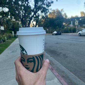 Starbucks - Hot coco - Coffee & Tea Near Me - Encino, California Starbucks - Hot coco - Coffee & Tea Near Me - Encino, California
