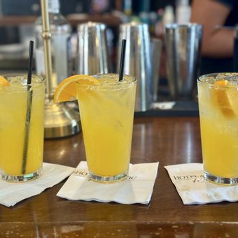 Atlantic Hotel - Orange Crushes - Hotels Near Me - Berlin, Maryland