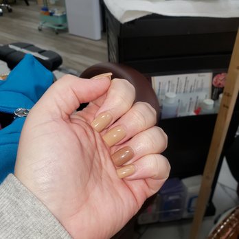 Nails & Beyond - Nail Salons Near Me - Los Angeles, California