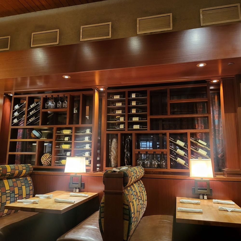 Seasons 52 - seating arrangement - New American Near Me - Mclean, Virginia Seasons 52 - seating arrangement - New American Near Me - Mclean, Virginia