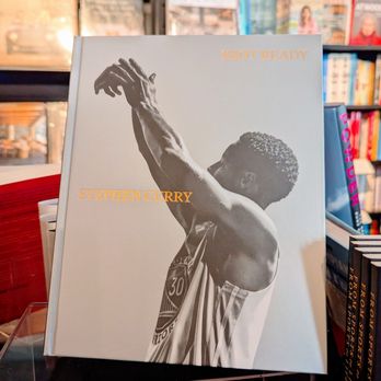 Pages: A Bookstore - Bookstores Near Me - Manhattan Beach, California