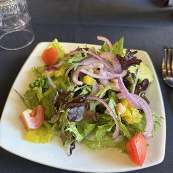 Pita Kabob & Grill - House salad - Beer, Wine & Spirits Near Me - Visalia, California Pita Kabob & Grill - House salad - Beer, Wine & Spirits Near Me - Visalia, California