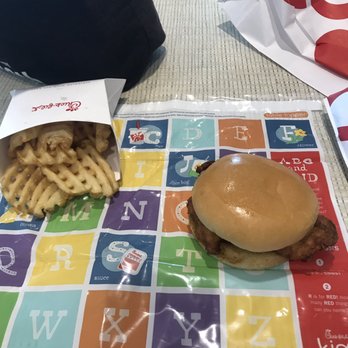 Chick-fil-A - Fast Food Near Me - Ft Wright, Kentucky