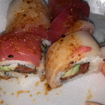 Wasabi - The chef's special choice roll that came when I asked for the Whatever roll - Sushi Bars Near Me - San Antonio, Texas