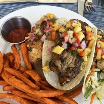 OCEAN2000 - Fish Tacos with sweet potato fries - New American Near Me - Fort Lauderdale, Florida