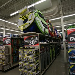 Dunham's Sports