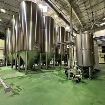 Von Trapp Brewing Bierhall Restaurant - Austrian Near Me - Stowe, Vermont