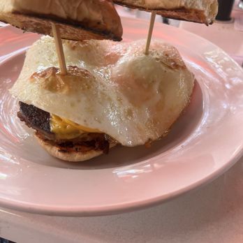 Burntwood Tavern - Brunch sliders - Breakfast & Brunch Near Me - Orlando, Florida Burntwood Tavern - Brunch sliders - Breakfast & Brunch Near Me - Orlando, Florida