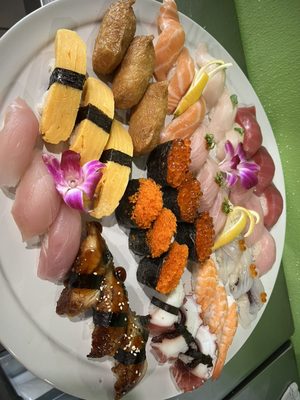 Haruki Sushi House by null