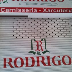 Rodrigo - Esperando a que abran ^_^