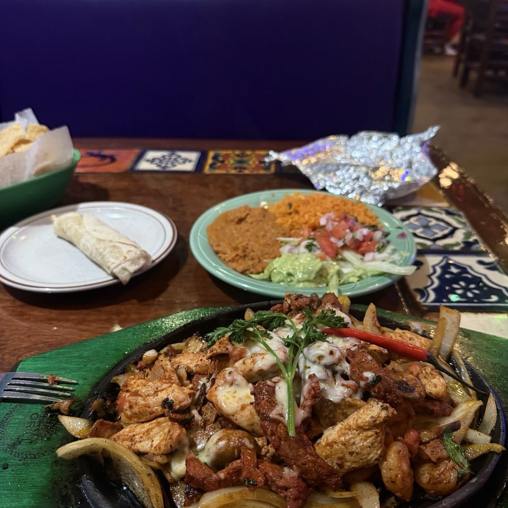 Patron Grill - Lola's special - Mexican Near Me - Livingston, Texas Patron Grill - Lola's special - Mexican Near Me - Livingston, Texas