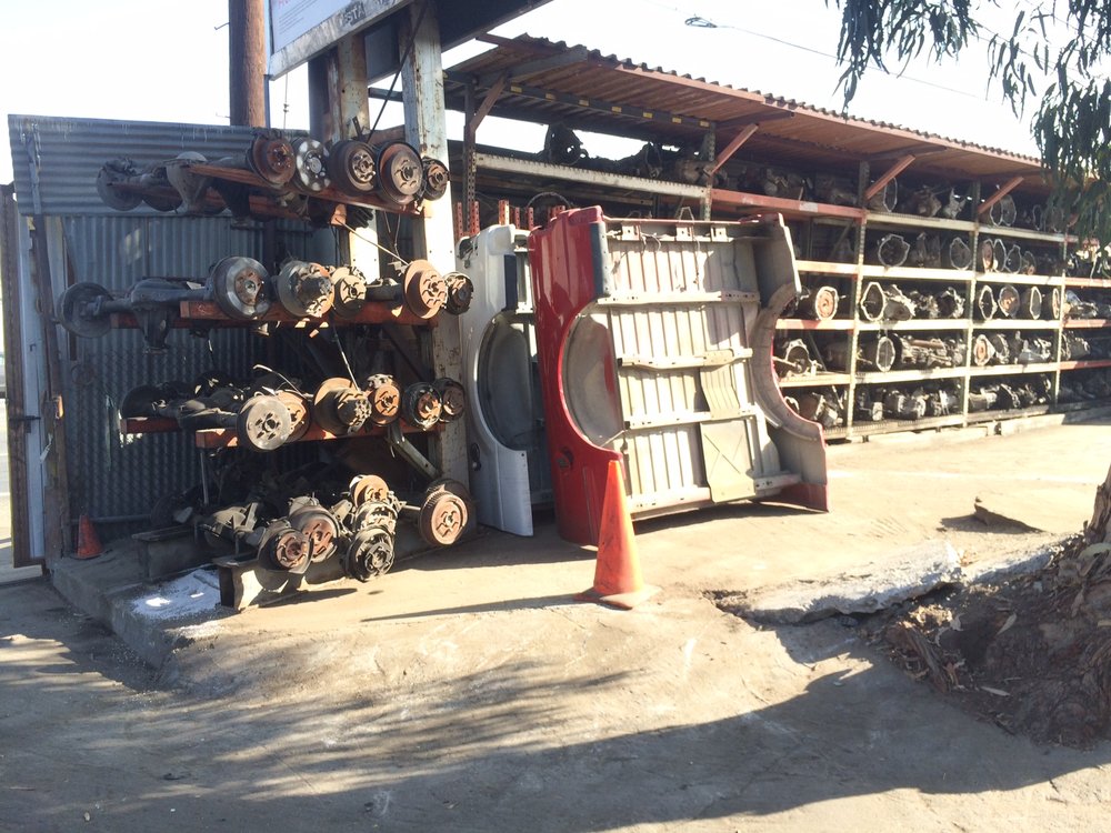 E Z AUTO PARTS & SALVAGE Updated August 2024 9415 Glenoaks Blvd