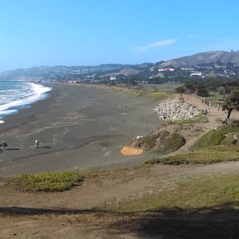 Mori Point - On the way up the hill - Hiking Near Me - Pacifica, California Mori Point - On the way up the hill - Hiking Near Me - Pacifica, California