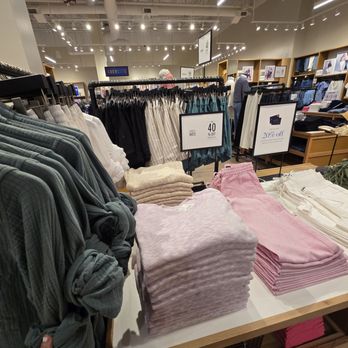 J.Crew Factory - Children's Clothing Near Me - Fairfax, Virginia J.Crew Factory - Children's Clothing Near Me - Fairfax, Virginia