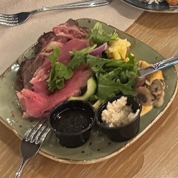 The Marketplace by Fabio Viviani - Prime rib - Buffets Near Me - Cabazon, California The Marketplace by Fabio Viviani - Prime rib - Buffets Near Me - Cabazon, California