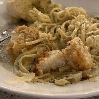 Nico's Pier 38 - Seafood Near Me - Honolulu, Hawaii