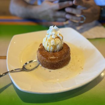 Islands Restaurant - Tres leches butter cake - American Near Me - Thousand Oaks, California Islands Restaurant - Tres leches butter cake - American Near Me - Thousand Oaks, California