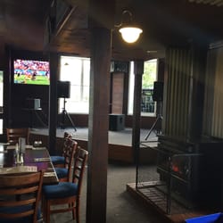 Caledonian Hotel Motel - Band stage and street view