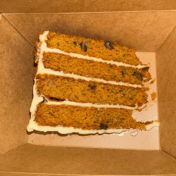 Nando's Peri-Peri - Carrot cake eh it was okay. Icing good but cake was okay but I have had better - Portuguese Near Me - Gaithersburg, Maryland