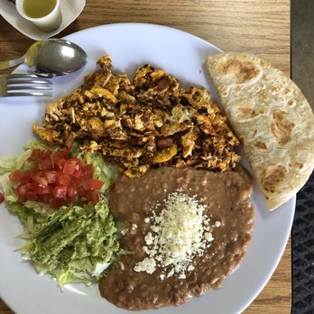 Yuriria Taquerias Express - Chorizo plate with a side of avocado - Mexican Near Me - Katy, Texas Yuriria Taquerias Express - Chorizo plate with a side of avocado - Mexican Near Me - Katy, Texas