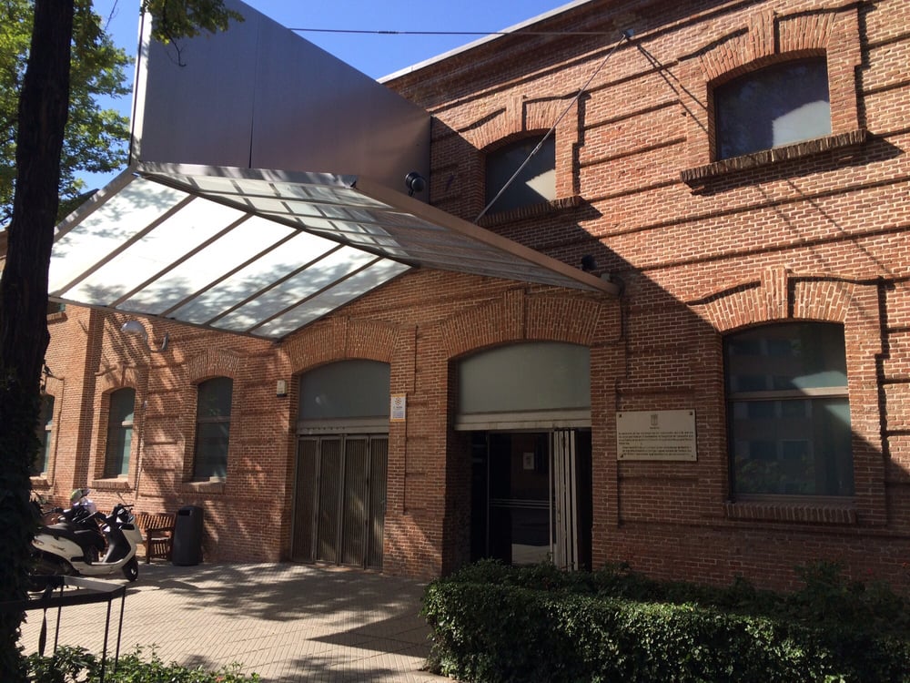 Centro Deportivo Municipal Daoíz y Velarde