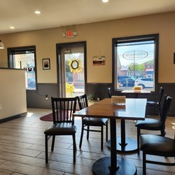 West Newton Pizza House