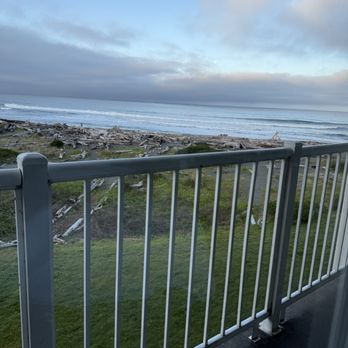 Beachfront Inn - View - Hotels Near Me - Brookings, Oregon Beachfront Inn - View - Hotels Near Me - Brookings, Oregon