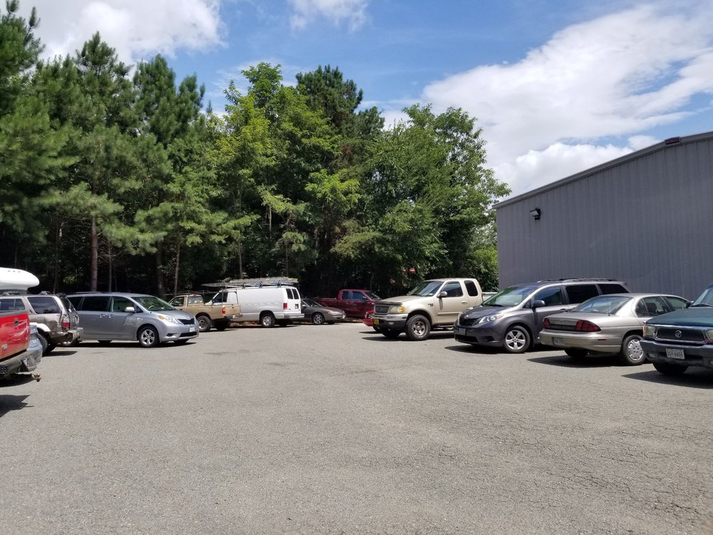 TAYLOR’S SERVICE CENTER Updated August 2024 1922 Sandy Hook Rd