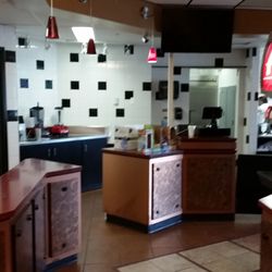 Gumax Cafe and Grill - Order Counter