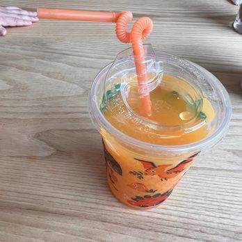 Magpie Diner - Fresh squeezed OJ - Breakfast & Brunch Near Me - Harrisonburg, Virginia