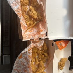 Popeyes Louisiana Kitchen - These are supposed to be tenders...,????