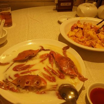 西貢全記海鮮酒家 - Crab steamed in a Shaoxing/egg white reduction. - Seafood Near Me - Hong Kong, HK