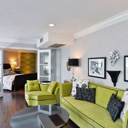 Prestige Mountain Resort - Prestige Rossland French Glitz Suite