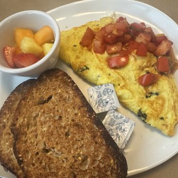 Silver Diner - Local goat cheese basil balsamic tomatoes omelette - Diners Near Me - Baltimore, Maryland Silver Diner - Local goat cheese basil balsamic tomatoes omelette - Diners Near Me - Baltimore, Maryland