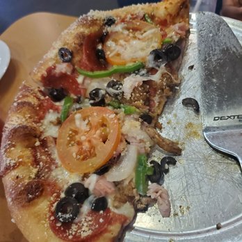 Mellow Mushroom Statesboro - Pizza Near Me - Statesboro, Georgia Mellow Mushroom Statesboro - Pizza Near Me - Statesboro, Georgia
