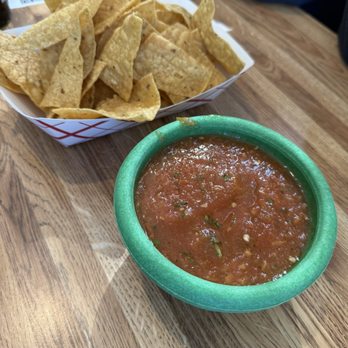Los Primos Mexican Grill - Salsa - Mexican Near Me - Davenport, Iowa