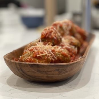 Chef Eric James - Our in-house handrolled Tuscan red wine meatballs are one of our most popular - Personal Chefs Near Me Chef Eric James - Our in-house handrolled Tuscan red wine meatballs are one of our most popular - Personal Chefs Near Me