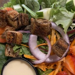 Sean Bolan’s - Bolan's house salad (side) w champagne vinaigrette