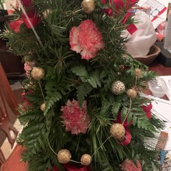 K & L Rose - Thrown on decorations