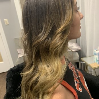 The Color Lab - Summer is here! Loving this gorgeous bayage! - Hair Stylists Near Me - Birmingham, Alabama