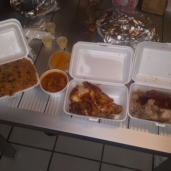 Bebo's BBQ - 1/2 Chicken, 1lb Pernil, rice, cuajo(pig stomach) - Barbeque Near Me - Carolina, Puerto Rico Bebo's BBQ - 1/2 Chicken, 1lb Pernil, rice, cuajo(pig stomach) - Barbeque Near Me - Carolina, Puerto Rico