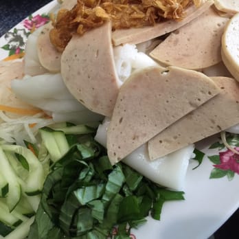 Cafe Diem - Bánh uót - rice noodles sheets with fried shallots, Viet sausage and cooked bean sprouts and greens. Eaten with fish sauce - Vietnamese Near Me - Philadelphia, Pennsylvania