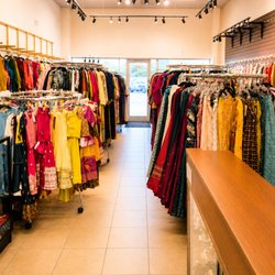 Anandi Fashions - Indian Clothing and Jewelry Store