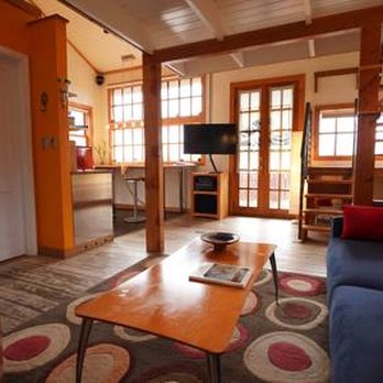 Enchanted Dwellings - Guest Houses Near Me - Bend, Oregon