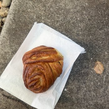elaichi co. - Elaichi bun - Coffee & Tea Near Me - Berkeley, California