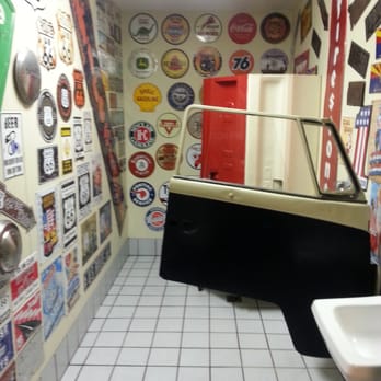 Cruiser's Cafe 66 - Restroom :) - American Near Me - Williams, Arizona Cruiser's Cafe 66 - Restroom :) - American Near Me - Williams, Arizona