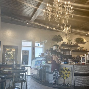 FeelLove Coffee - Coffee & Tea Near Me - St. George, Utah FeelLove Coffee - Coffee & Tea Near Me - St. George, Utah